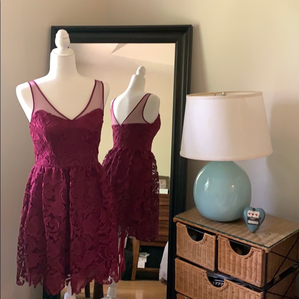 Adrianna Papell Sangria Cocktail Dress- Size 4